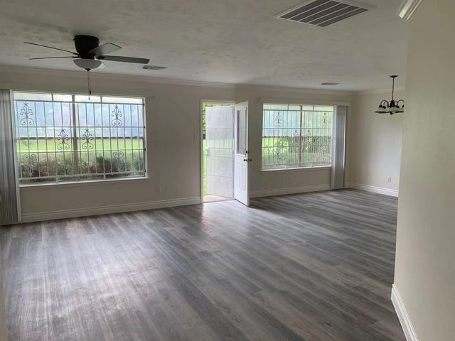 8030 Golf Green Circle, Houston, TX 77036