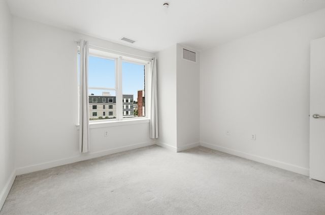 99 Chestnut Hill Ave 307, Boston, MA 02135