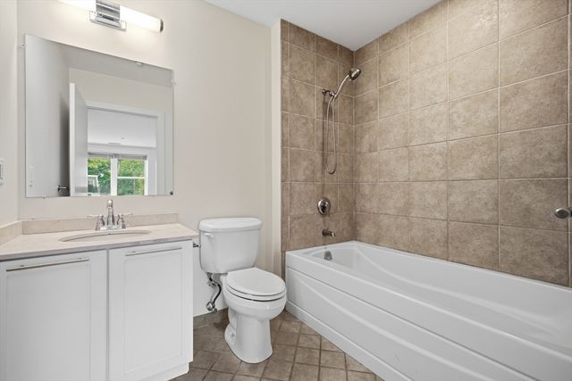 99 Chestnut Hill Ave 307, Boston, MA 02135