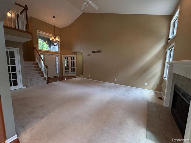 33329 Crooks Street, Brownstown Charter Township, MI 48173
