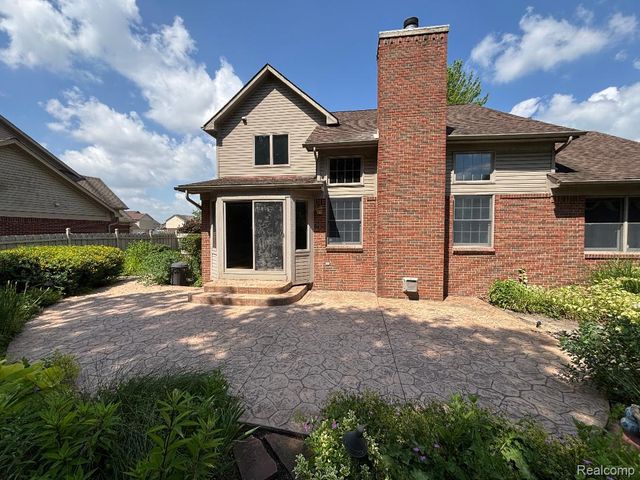 33329 Crooks Street, Brownstown Charter Township, MI 48173