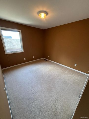 33329 Crooks Street, Brownstown Charter Township, MI 48173