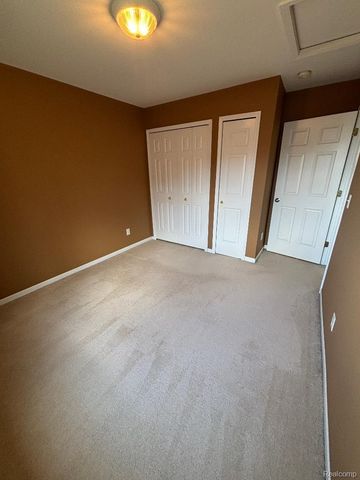 33329 Crooks Street, Brownstown Charter Township, MI 48173