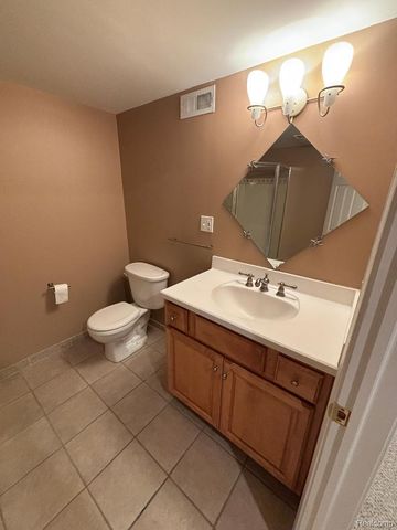 33329 Crooks Street, Brownstown Charter Township, MI 48173