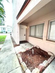 2538 CITRUS CLUB LANE 105, Orlando, FL 32839