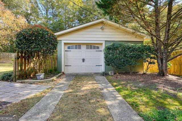 3799 Oglesby Road, Powder Springs, GA 30127