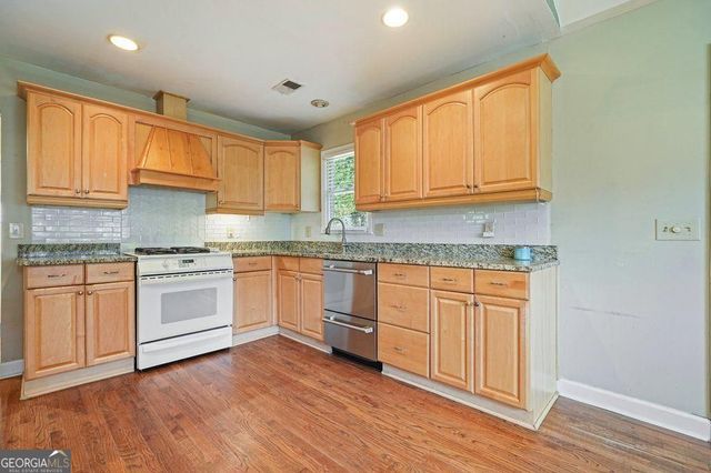 3799 Oglesby Road, Powder Springs, GA 30127