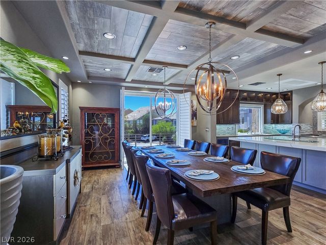 8354 Bartholomew Park Court, Las Vegas, NV 89139