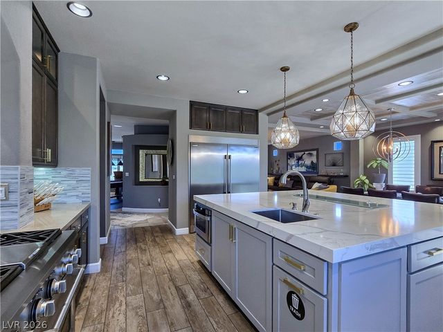 8354 Bartholomew Park Court, Las Vegas, NV 89139