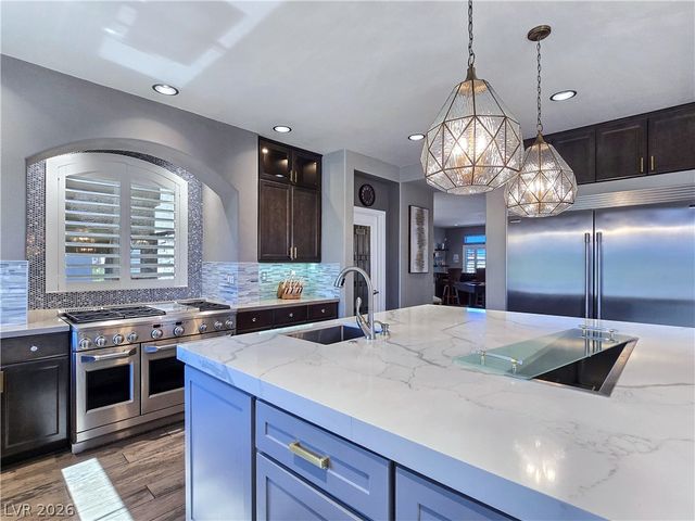 8354 Bartholomew Park Court, Las Vegas, NV 89139