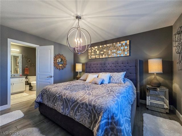 8354 Bartholomew Park Court, Las Vegas, NV 89139