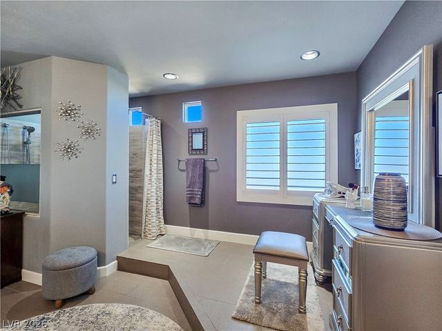 8354 Bartholomew Park Court, Las Vegas, NV 89139