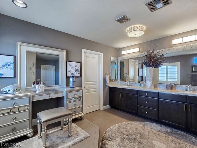 8354 Bartholomew Park Court, Las Vegas, NV 89139