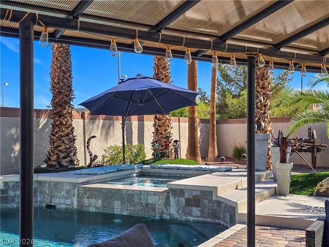 8354 Bartholomew Park Court, Las Vegas, NV 89139