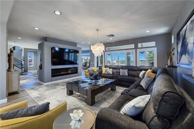 8354 Bartholomew Park Court, Las Vegas, NV 89139