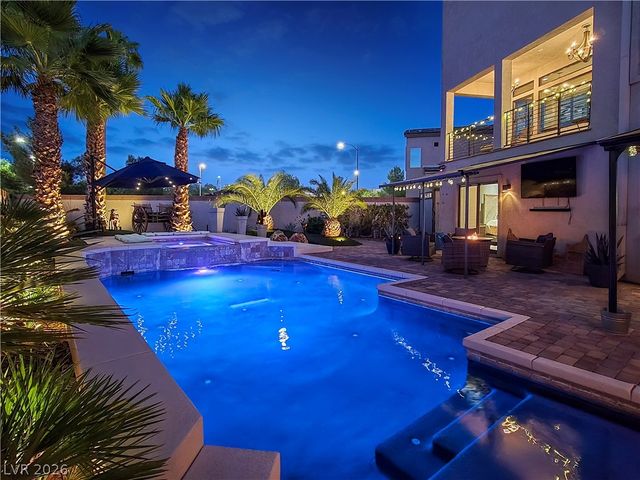 8354 Bartholomew Park Court, Las Vegas, NV 89139