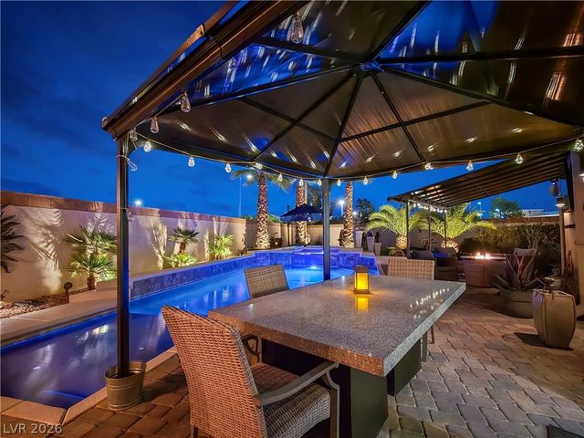 8354 Bartholomew Park Court, Las Vegas, NV 89139