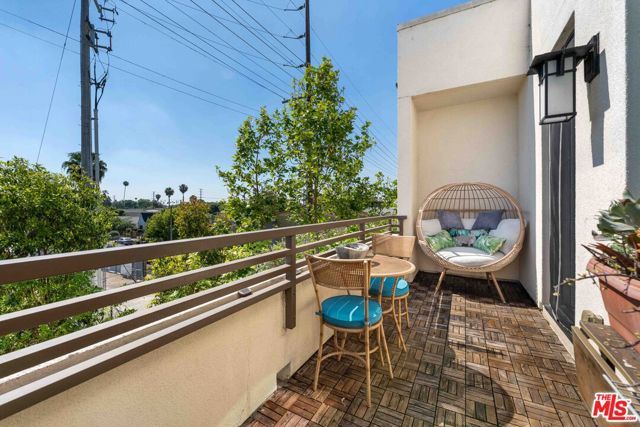 2911 Exposition Place 1, Los Angeles, CA 90018