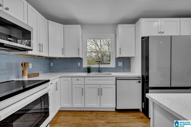 536 EDGEKNOLL DRIVE, Homewood, AL 35209