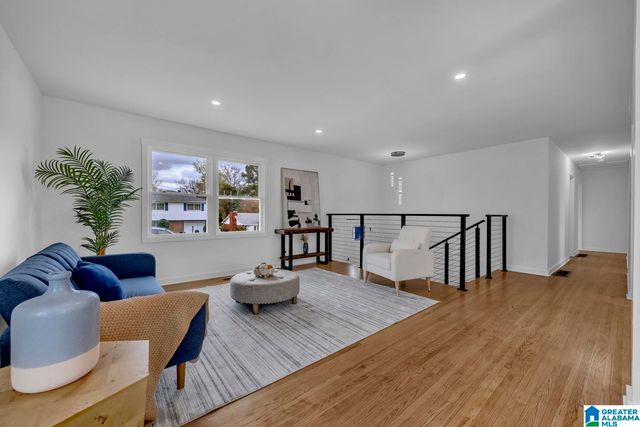 536 EDGEKNOLL DRIVE, Homewood, AL 35209