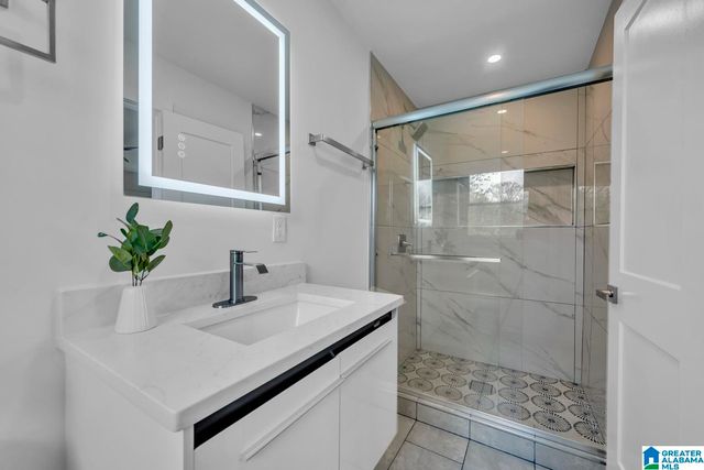 536 EDGEKNOLL DRIVE, Homewood, AL 35209