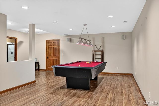 1350 Conway Oaks Drive, Chesterfield, MO 63017