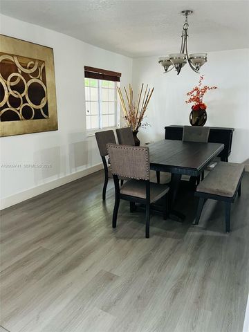 921 NW 133rd Ave, Miami, FL 33182