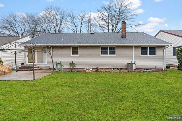 861 Passaic Avenue, Clifton, NJ 07014