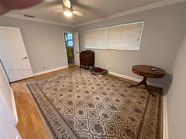 561 SE 3rd Ter, Pompano Beach, FL 33060