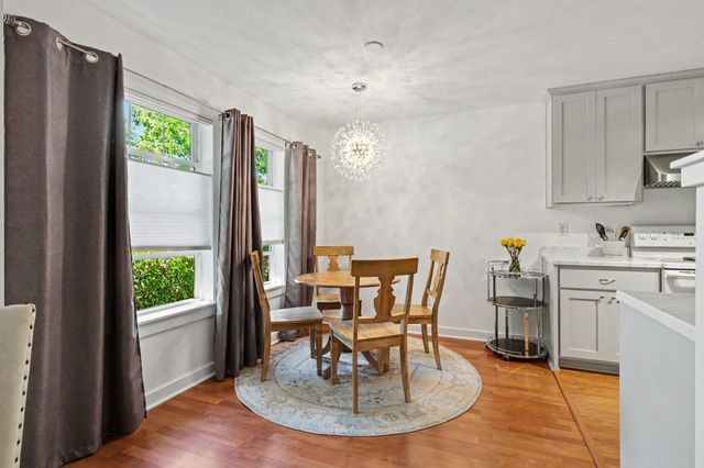 2214 McCall Drive, Ashland, OR 97520