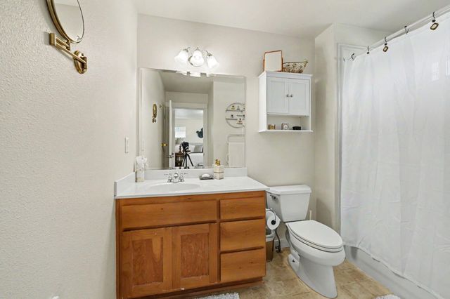 2214 McCall Drive, Ashland, OR 97520