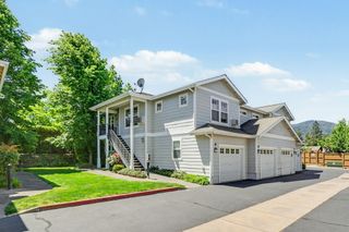 2214 McCall Drive, Ashland, OR 97520