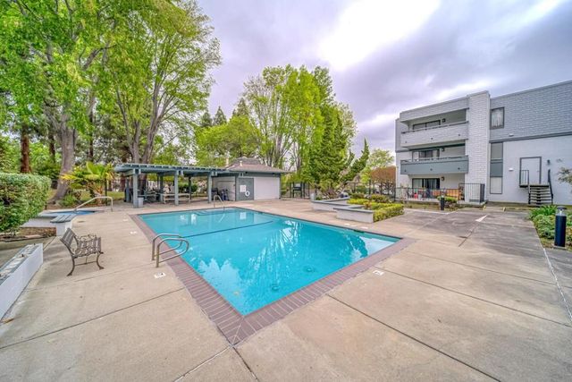 40425 Chapel Way 101, Fremont, CA 94538