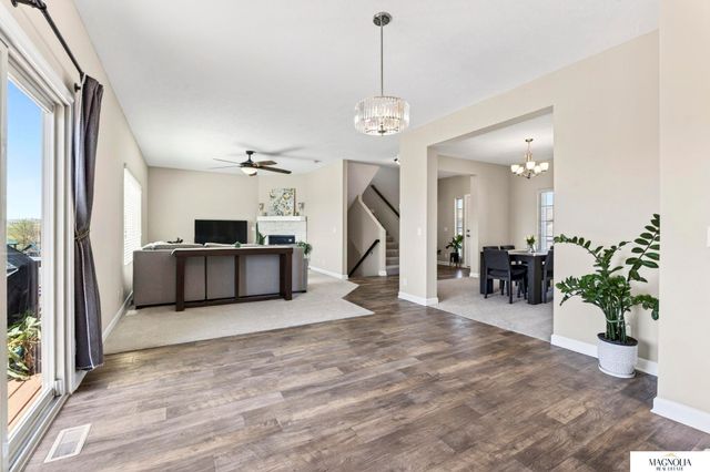 19875 L Street, Omaha, NE 68135