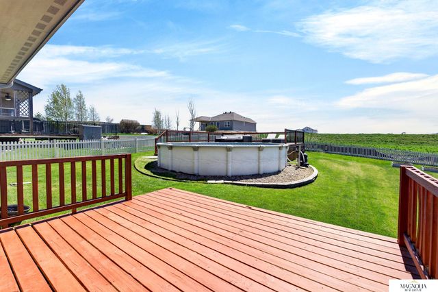 19875 L Street, Omaha, NE 68135