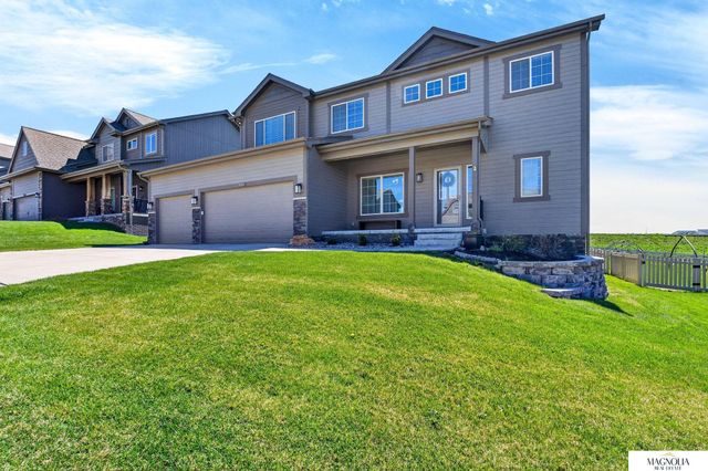 19875 L Street, Omaha, NE 68135