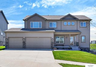 19875 L Street, Omaha, NE 68135