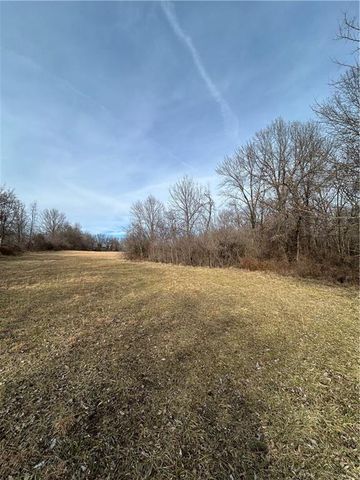 117 W South Street, Richmond, MO 64085