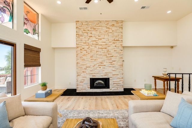 411 Sailfish Lane 101, Freeport, TX 77541