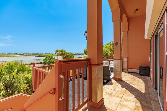 411 Sailfish Lane 101, Freeport, TX 77541