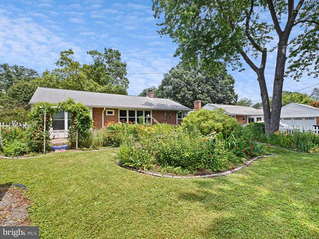 207 SUNSET RD, Newark, DE 19711