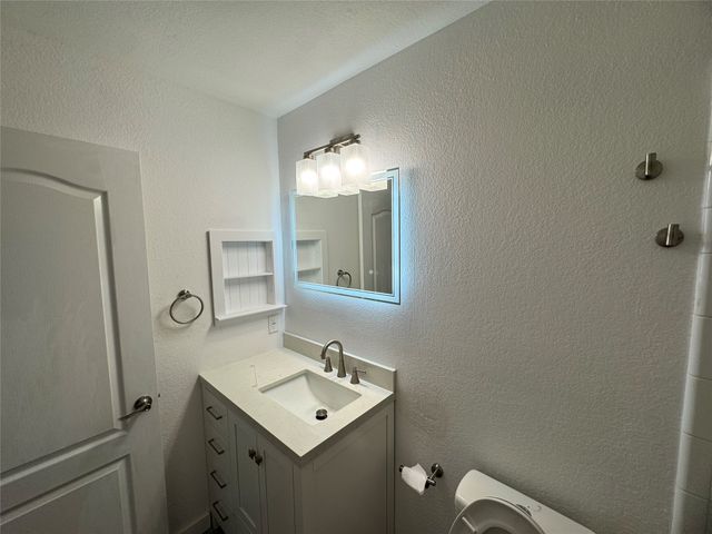 2105 Woodview Drive, Flower Mound, TX 75028