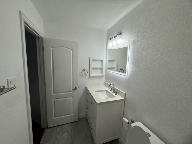 2105 Woodview Drive, Flower Mound, TX 75028