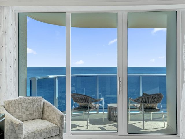 350 S Ocean Boulevard Ph-A, Boca Raton, FL 33432