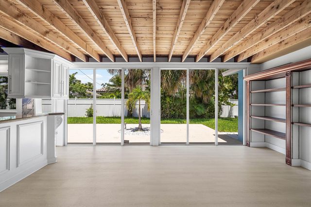333 NE 24TH Street, Boca Raton, FL 33431