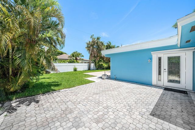 333 NE 24TH Street, Boca Raton, FL 33431