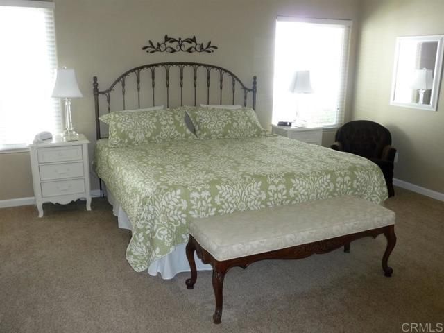 4913 Alicante Way, Oceanside, CA 92056