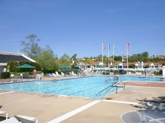 4913 Alicante Way, Oceanside, CA 92056