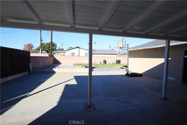 1283 Essex, Pomona, CA 91767