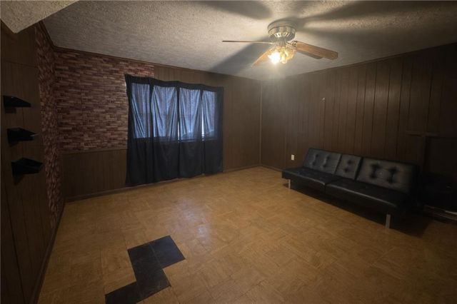 3919 Bressler Circle, Decatur, GA 30035